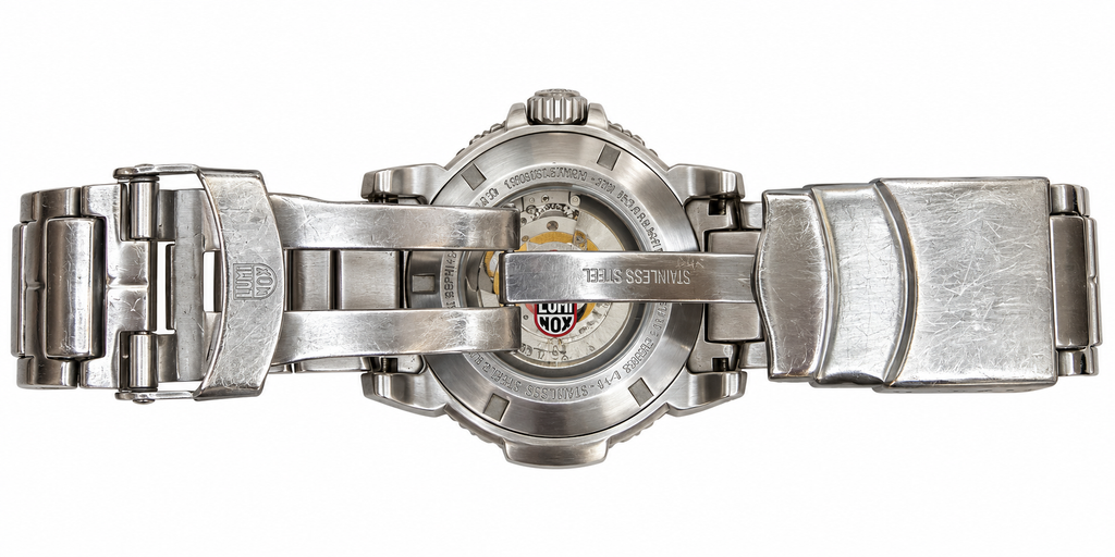Luminox Series 8300 Automatic – Black Dial – Stainless Steel – Swiss Made