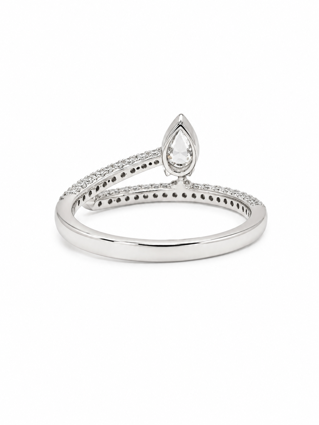 Platinum Pear-Shaped Diamond Engagement Ring