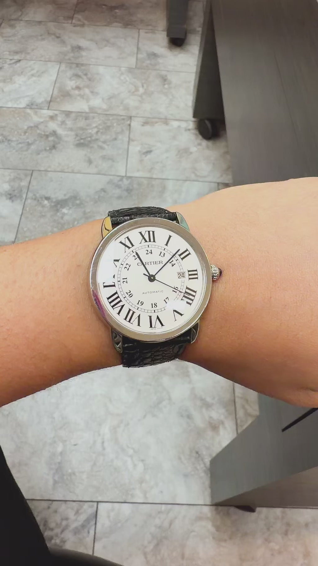 Cartier Ronde Solo XL Automatic 42mm – Ref. 3517 – Stainless Steel – Black Leather Strap