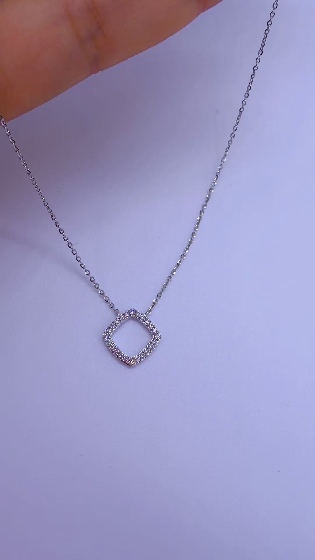 14K White Gold Petite Diamond Pendant Necklace – 0.13 CTW