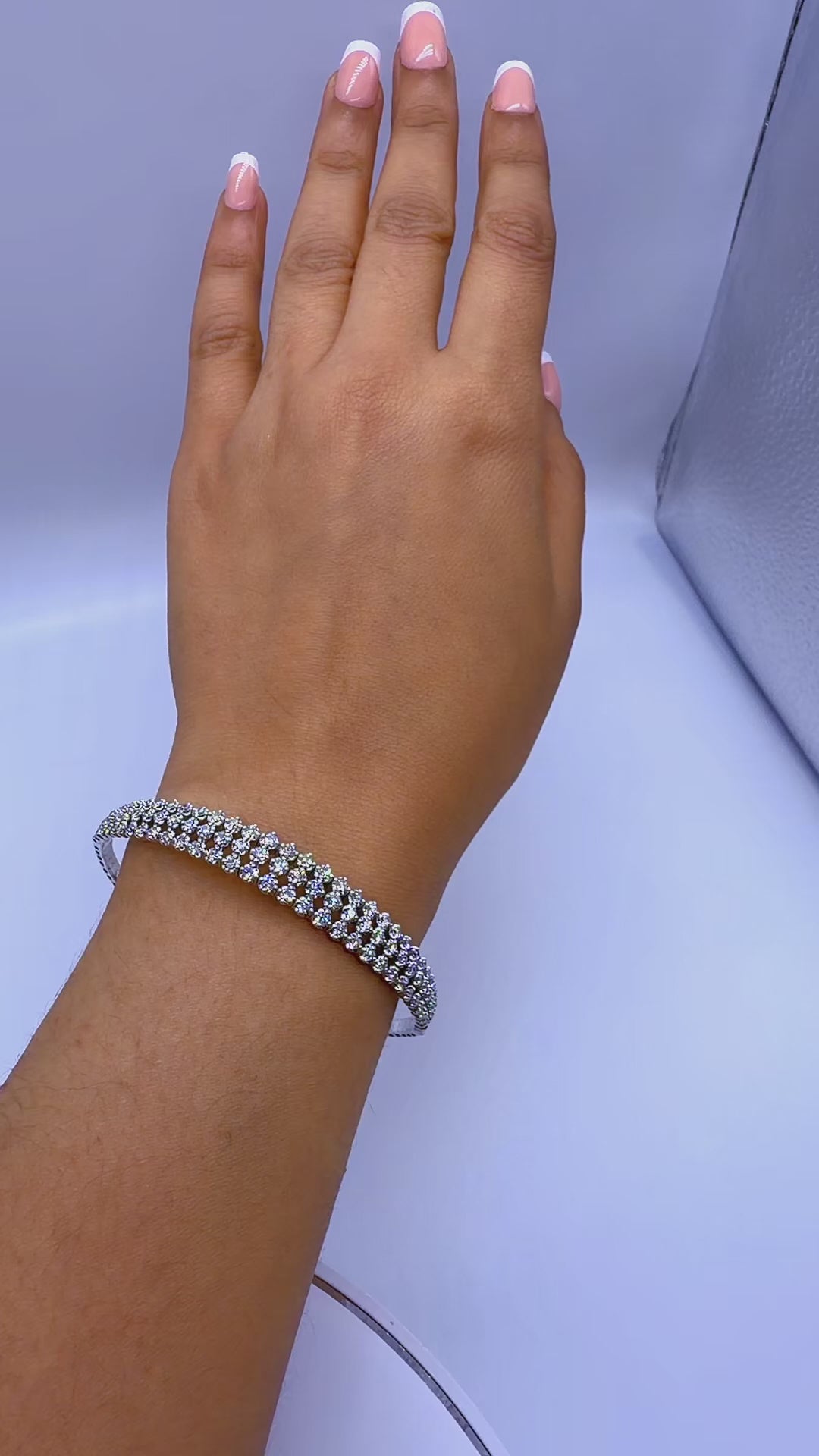 14K White Gold Natural Diamond Bracelet
