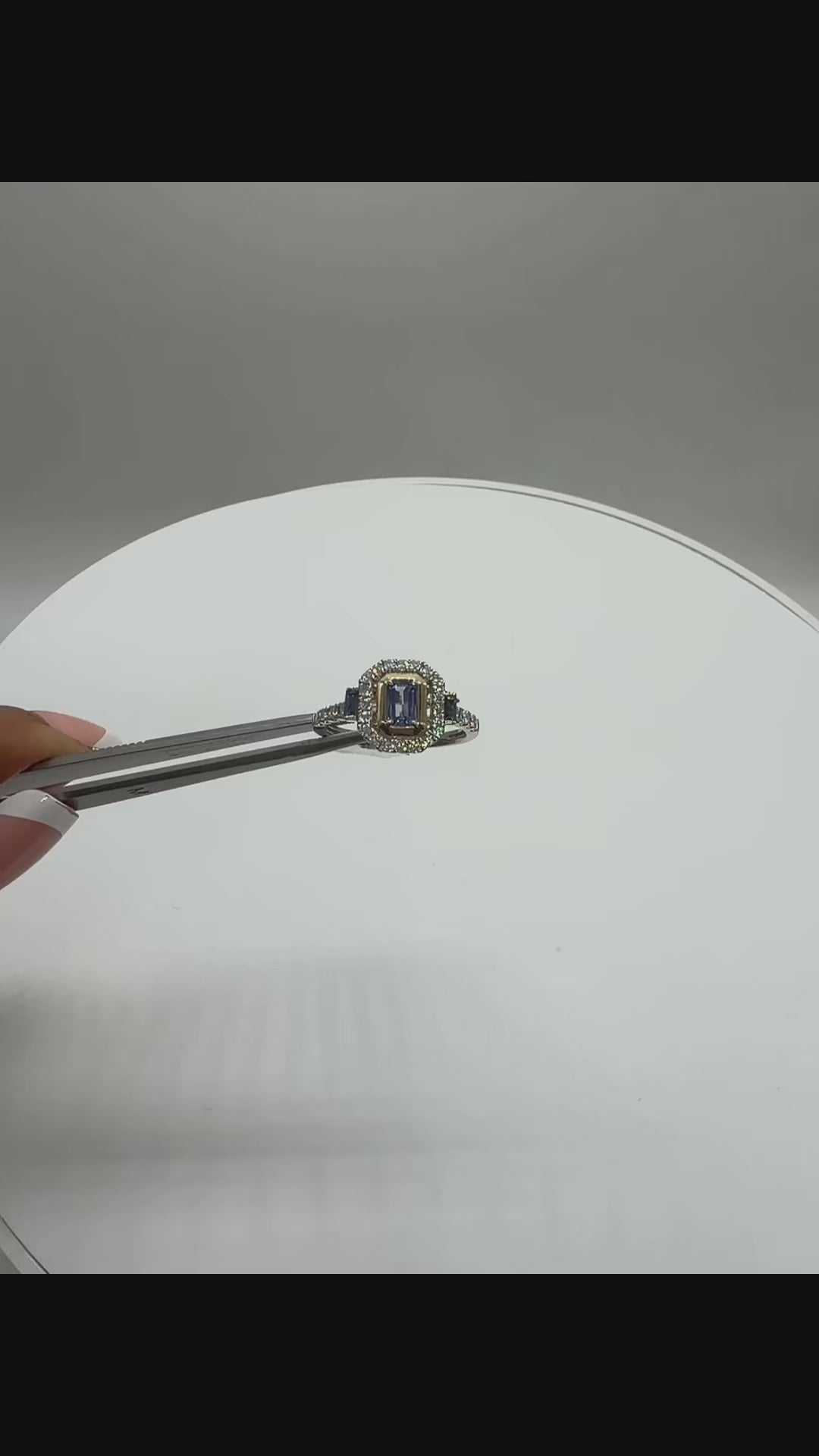 14K Yellow Gold Sapphire & Diamond Halo Ring