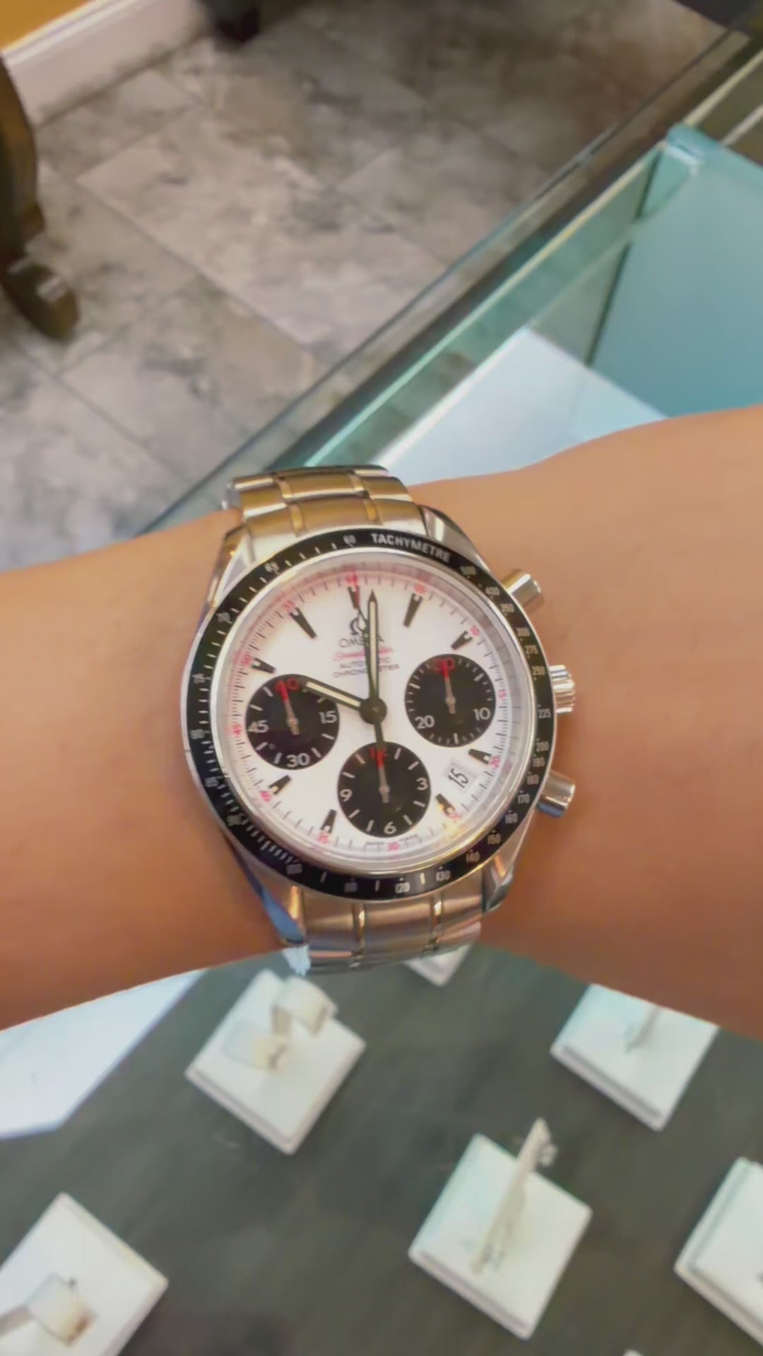 Omega Speedmaster Automatic Chronograph – Stainless Steel – Full Set