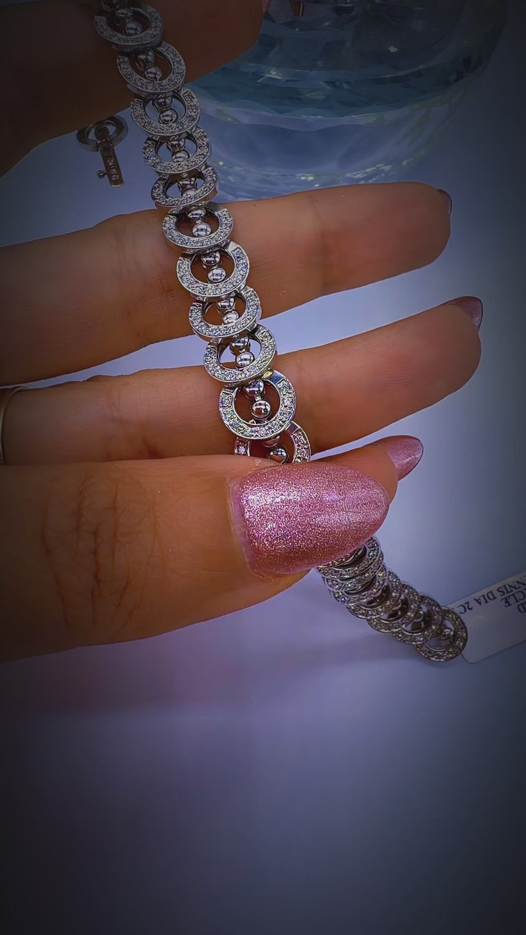 14K White Gold Natural Diamond Circle Bracelet